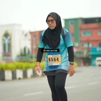 Runner Photo 8877895