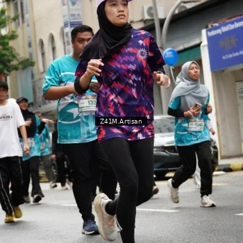 Runner Photo 8877898