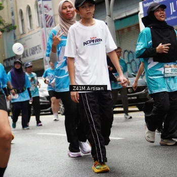 Runner Photo 8877911