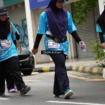 Runner Photo 8877953