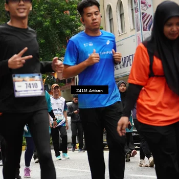 Runner Photo 8878035