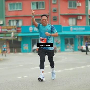 Runner Photo 8878070