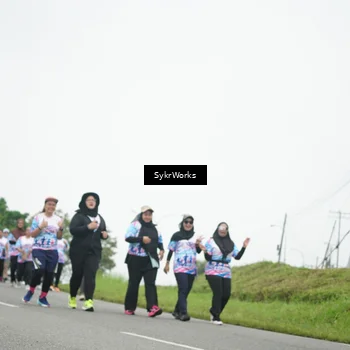 Runner Photo 8878079