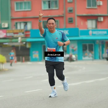 Runner Photo 8878081