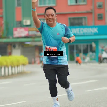 Runner Photo 8878096