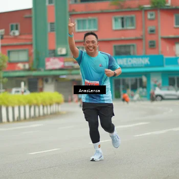 Runner Photo 8878103