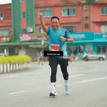 Runner Photo 8878104