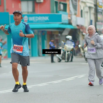Runner Photo 8878210