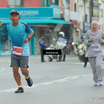 Runner Photo 8878222