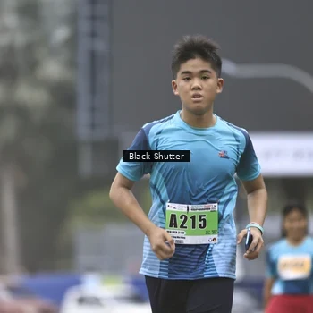 Runner Photo 8878296