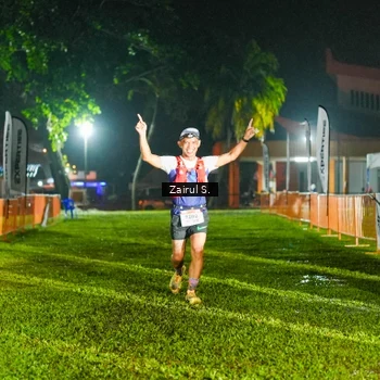 Runner Photo 8878317