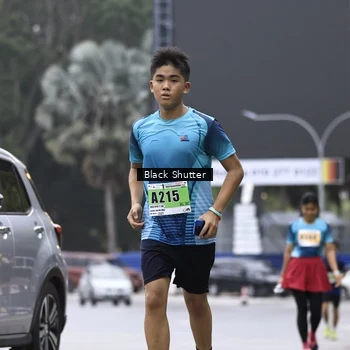 Runner Photo 8878343