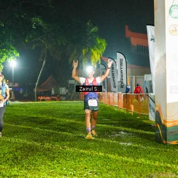 Runner Photo 8878427