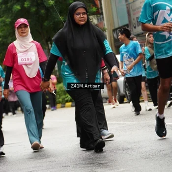 Runner Photo 8878469