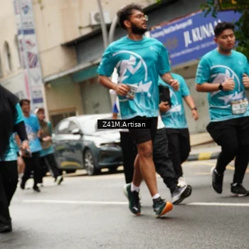 Runner Photo 8878493