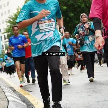 Runner Photo 8878499