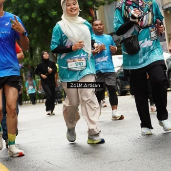 Runner Photo 8878519