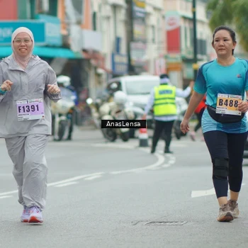 Runner Photo 8878634
