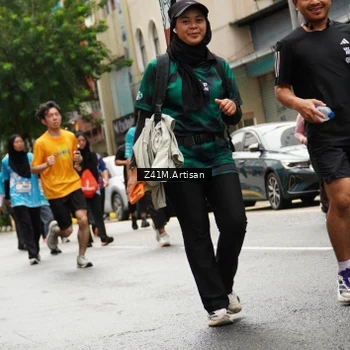Runner Photo 8878698