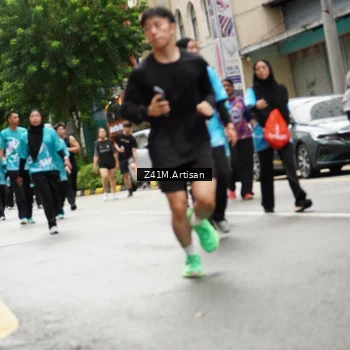 Runner Photo 8878747