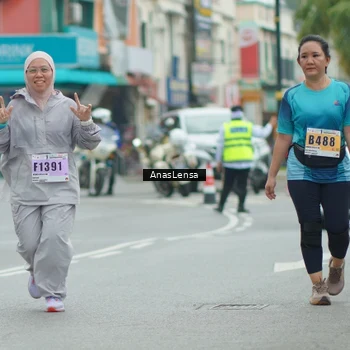 Runner Photo 8878748