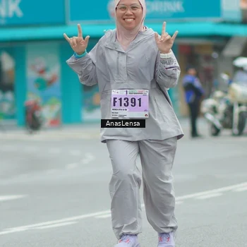 Runner Photo 8878751