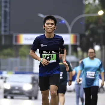 Runner Photo 8878753