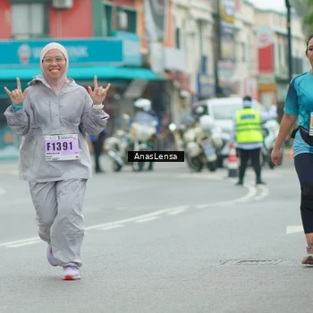 Runner Photo 8878782