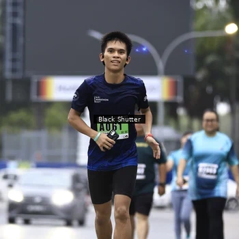 Runner Photo 8878783