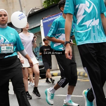 Runner Photo 8878832