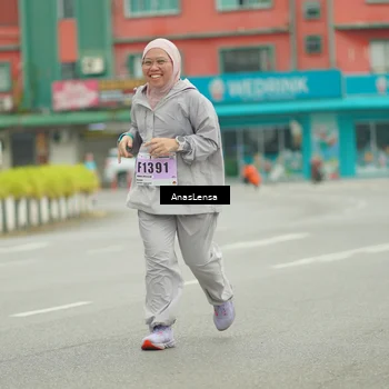 Runner Photo 8879006