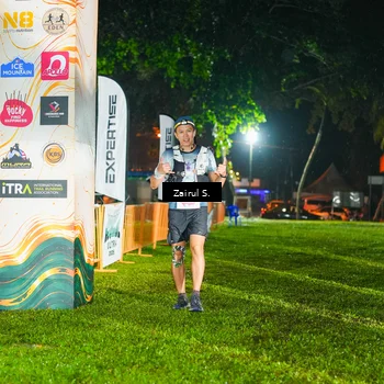 Runner Photo 8879415