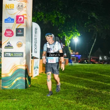 Runner Photo 8879470
