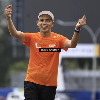 Runner Photo 8879473