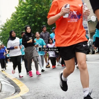 Runner Photo 8879507