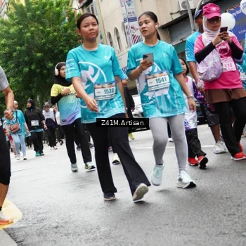 Runner Photo 8879538