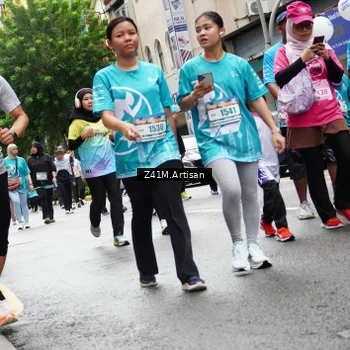 Runner Photo 8879539