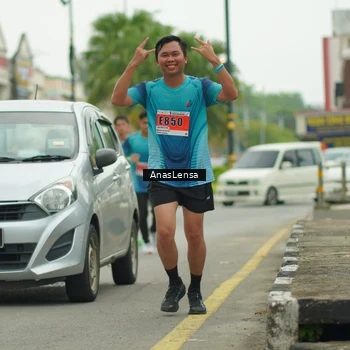 Runner Photo 8879566