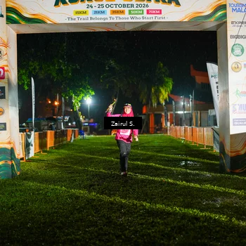 Runner Photo 8879742