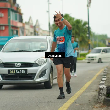 Runner Photo 8879843