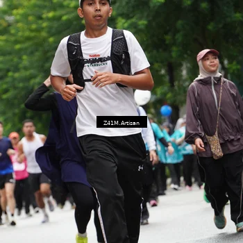 Runner Photo 8879987