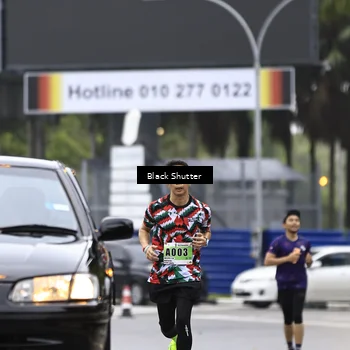 Runner Photo 8880010
