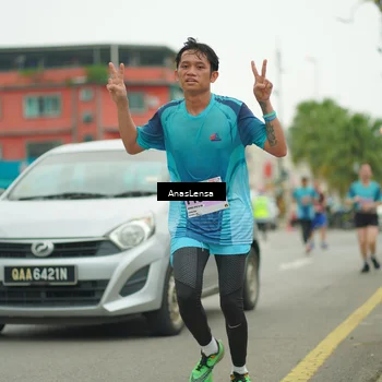 Runner Photo 8880093