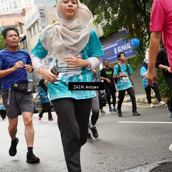 Runner Photo 8880249