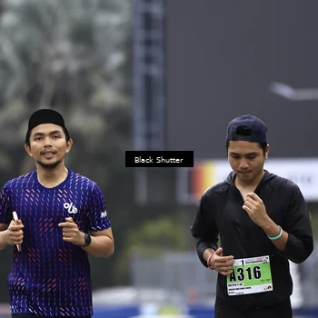 Runner Photo 8880333