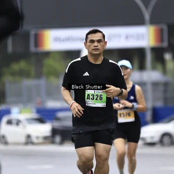 Runner Photo 8880353