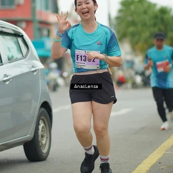 Runner Photo 8880453