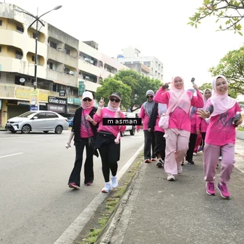 Runner Photo 8880475