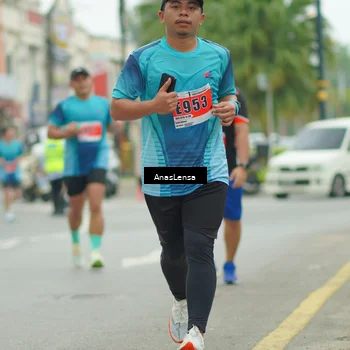 Runner Photo 8880602