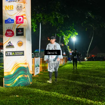 Runner Photo 8880753